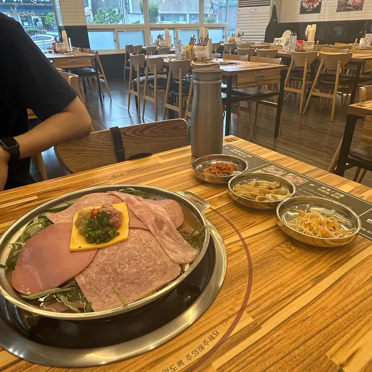 이태리부대찌개 대표 사진