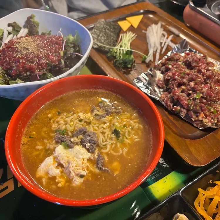 육회달인 대표 사진