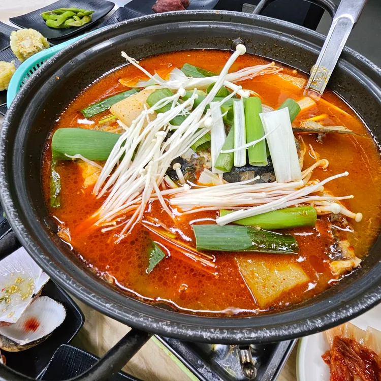 목포 회센터 탕집 대표 사진