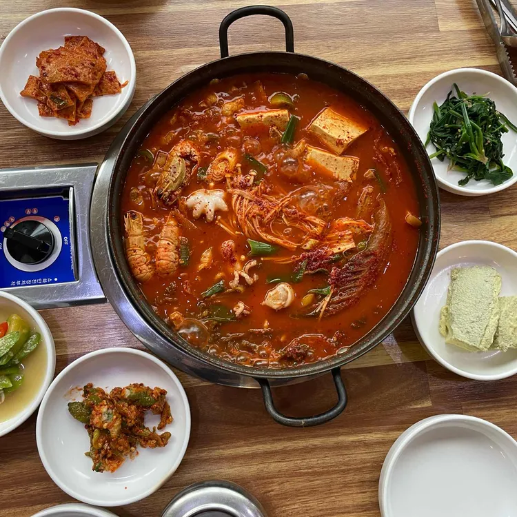 정담은김치찌개 대표 사진