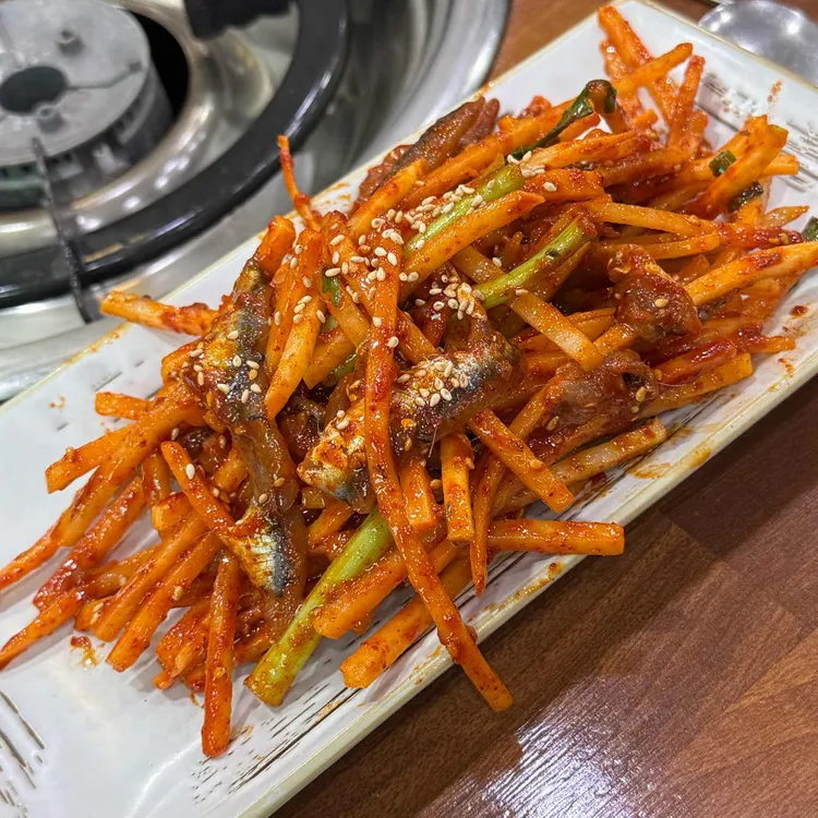 거제멸치쌈밥 대표 사진