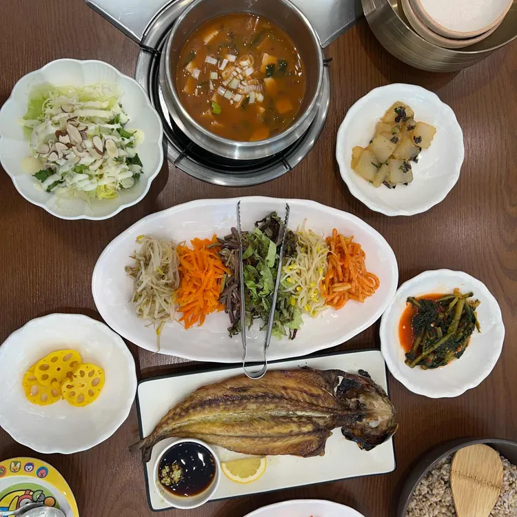 봄이보리밥 대표 사진