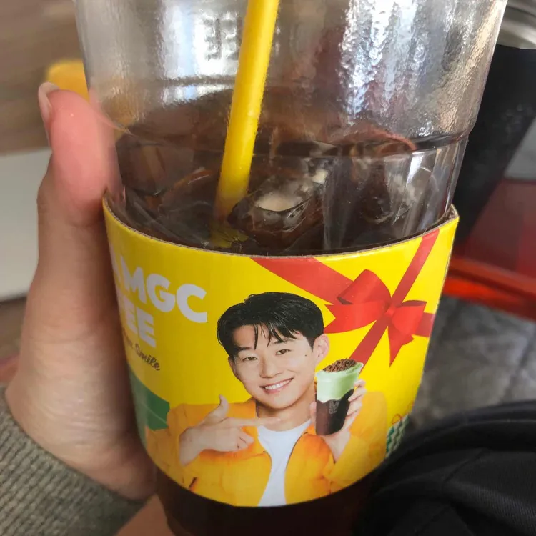 메가커피  대표 사진