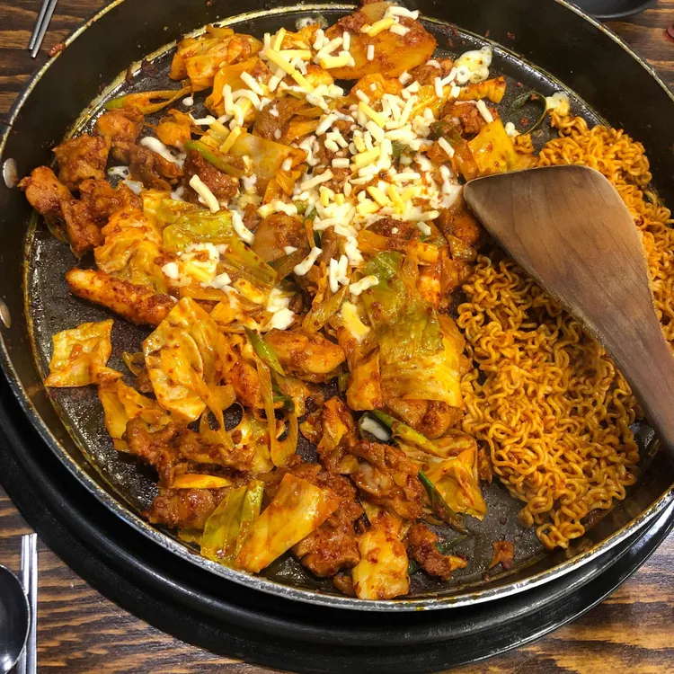 유가네닭갈비 대표 사진