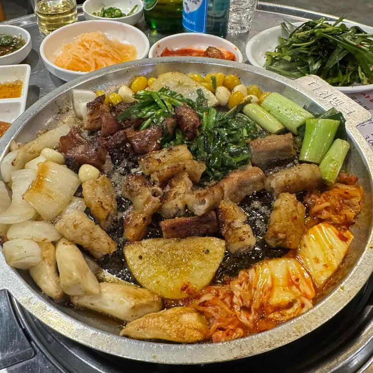 너랑나랑한우곱창 대표 사진