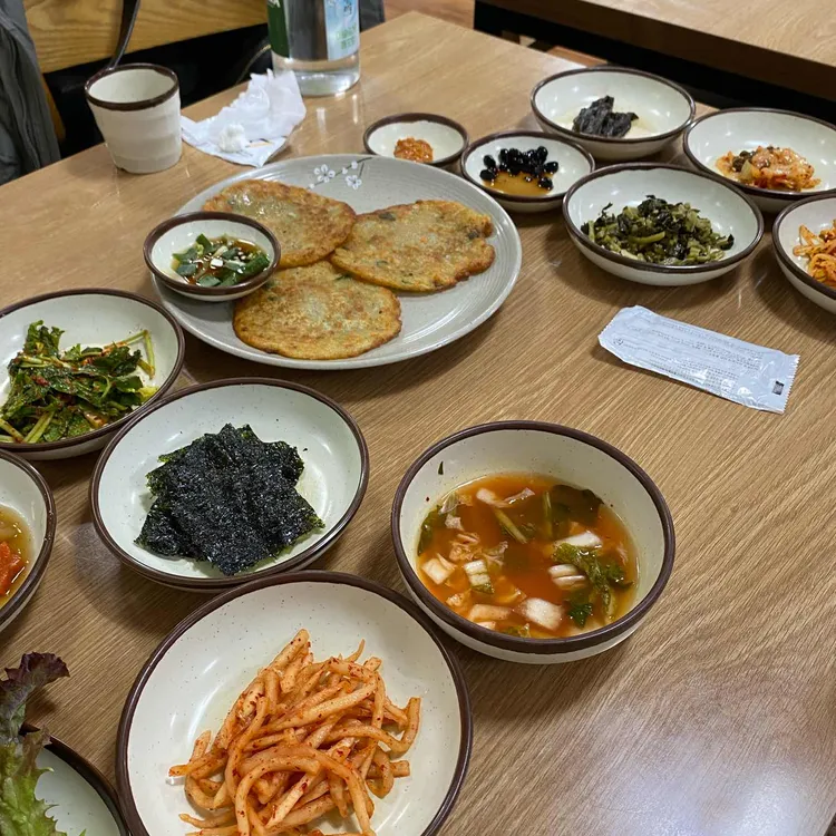 토담청국장보리밥 대표 사진