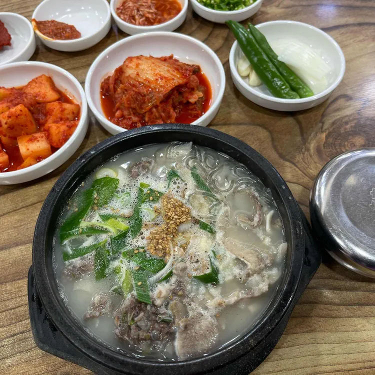 원조동해순대국 대표 사진