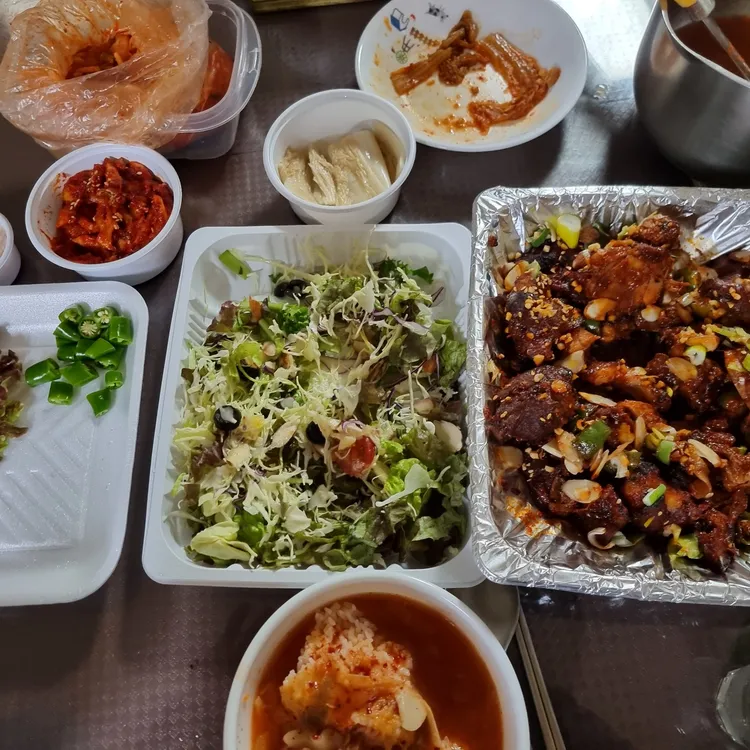 아저씨족발 대표 사진