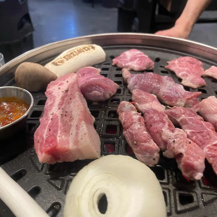 돼지싸다구 대표 사진