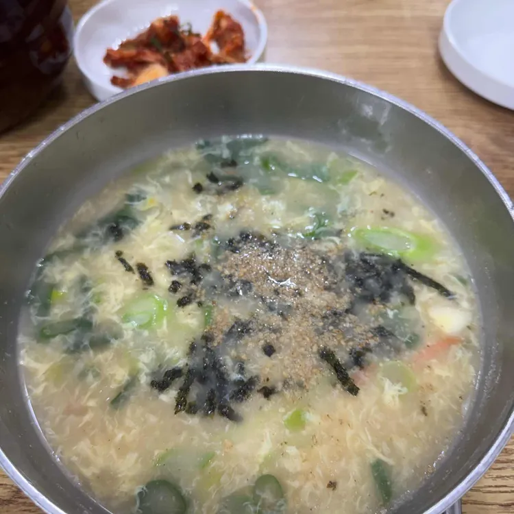명국수 대표 사진