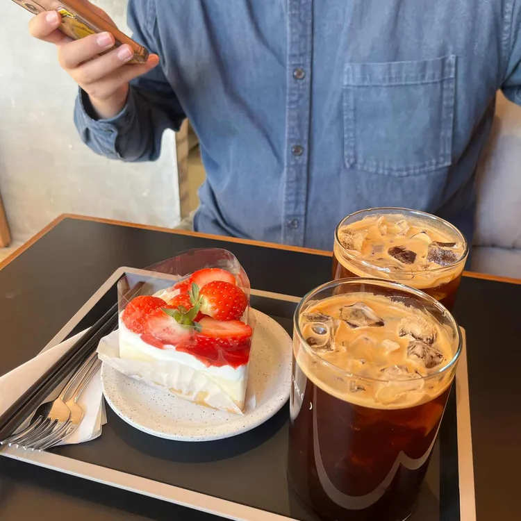오고르 대표 사진