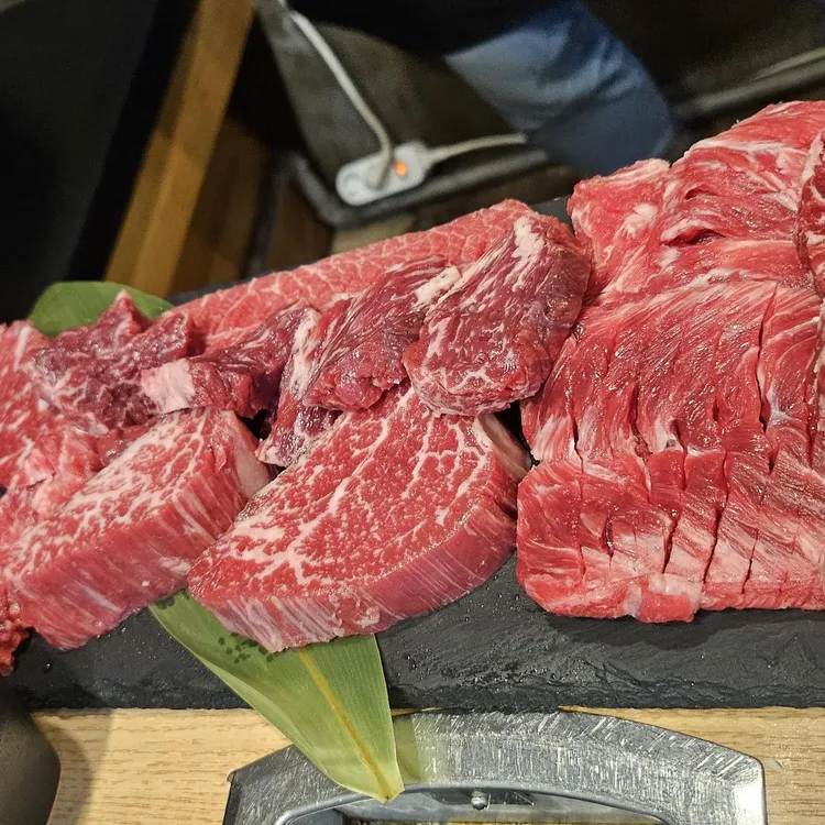 우두머리 대표 사진