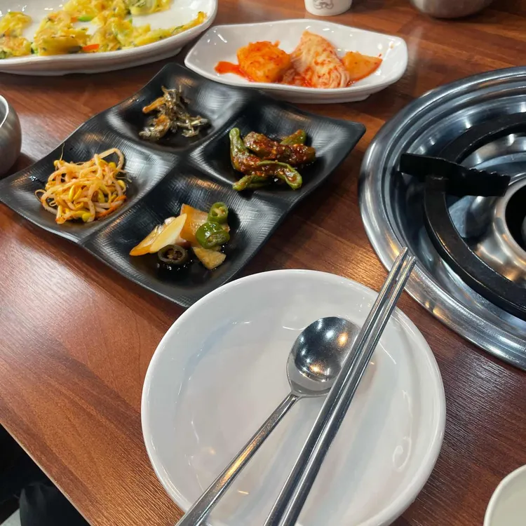 엄가네 한수전 대표 사진