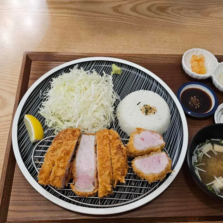 카미카츠 - 홍제역 카츠, 돈까스 맛집 | 다이닝코드, 빅데이터 맛집검색