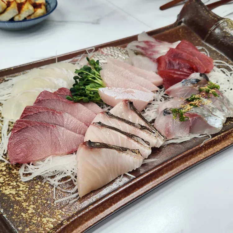 빛날빈 대표 사진