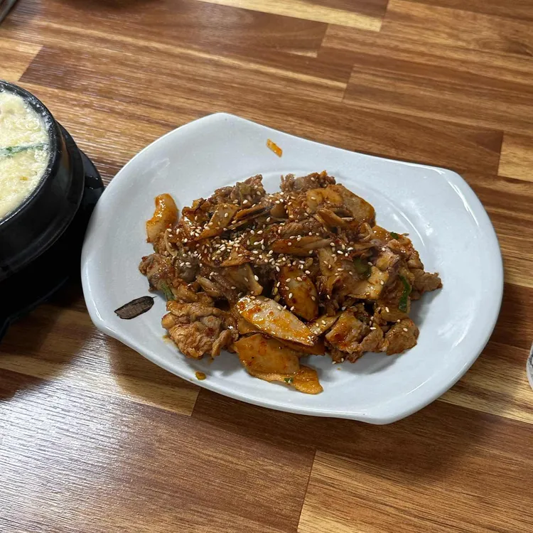 우렁이쌈밥집 대표 사진