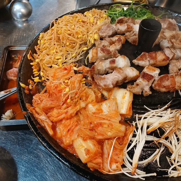 솥창고 대표 사진