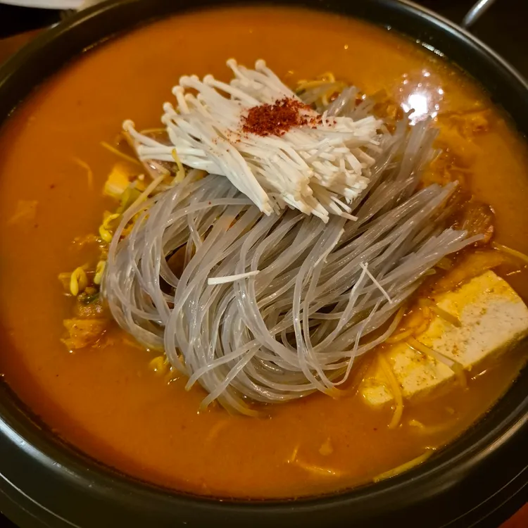 희미한옛사랑의그림자 대표 사진