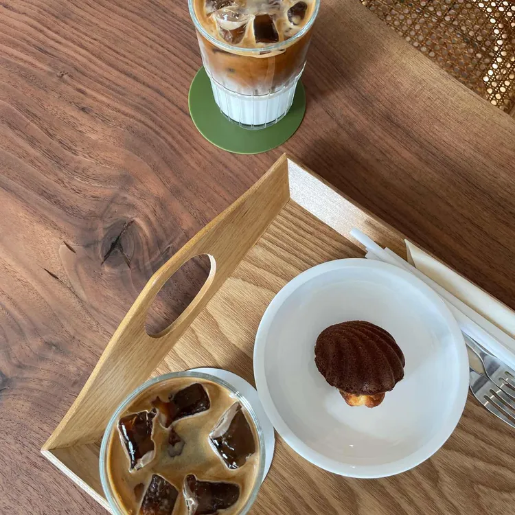 아주르블루 사진