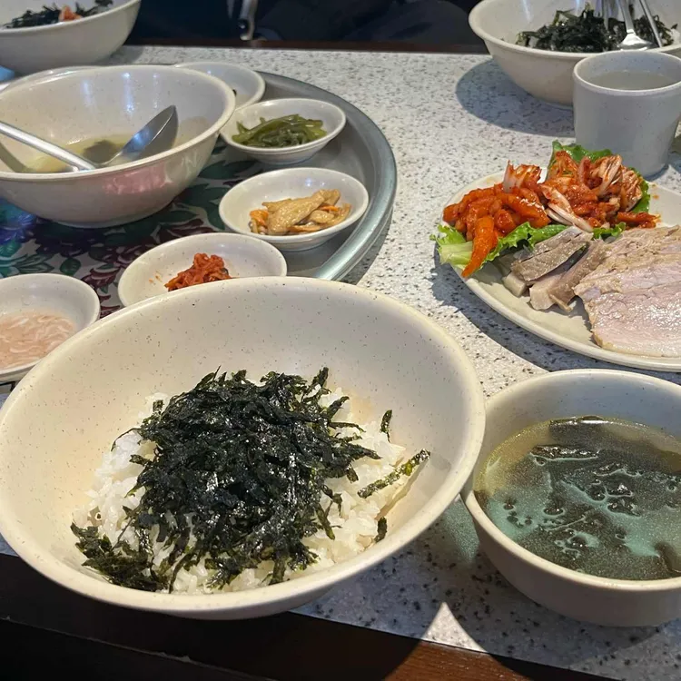 오봉집 대표 사진