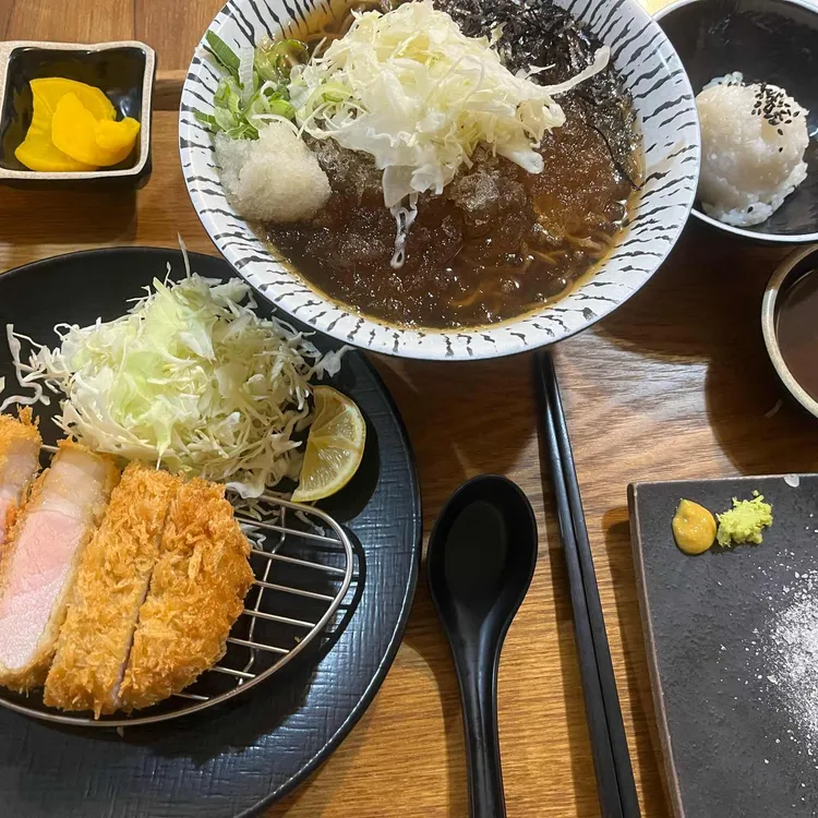 삼백돈 돈가츠 사진 1