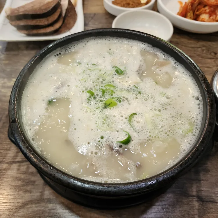 탑골순대국 사진