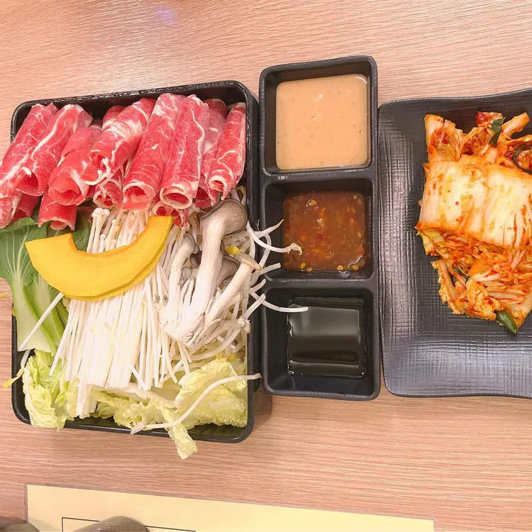 훈샤브 대표 사진