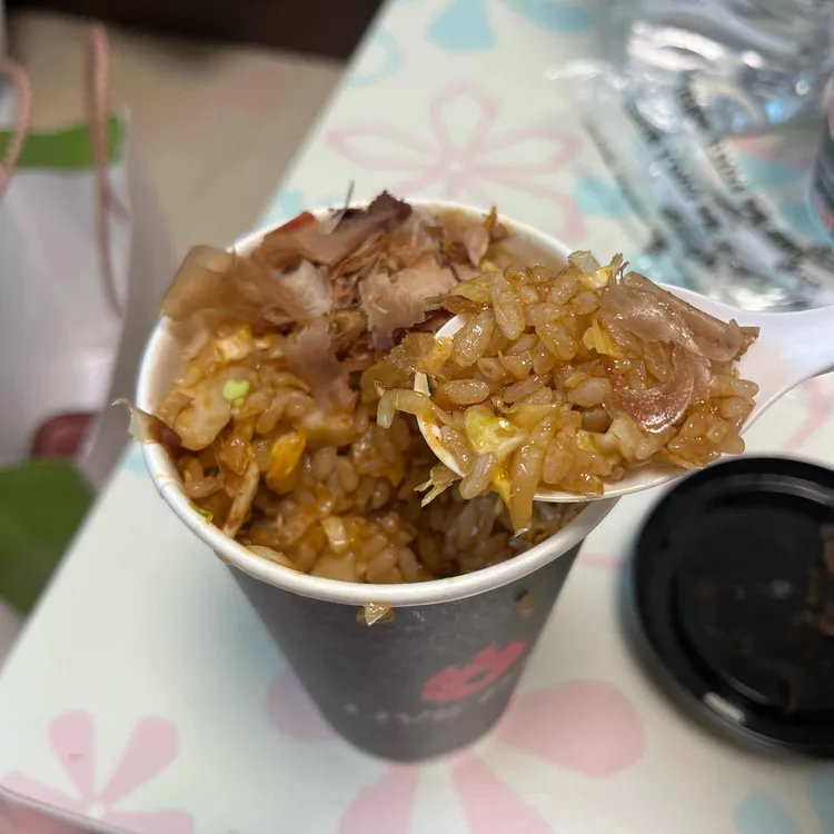 지지고 대표 사진