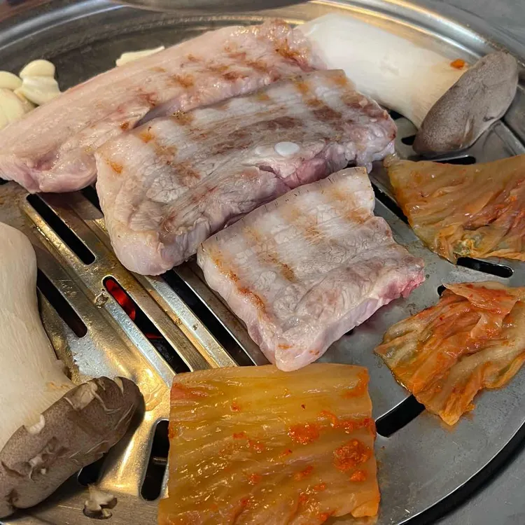산청엔흑돼지 대표 사진