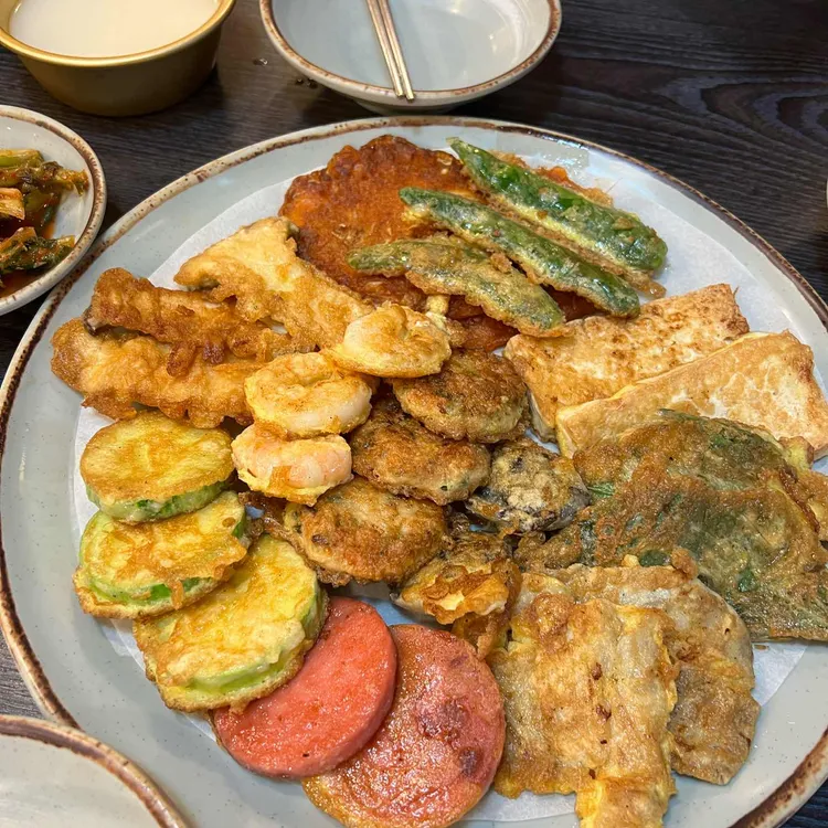 차콜전앤포차 대표 사진