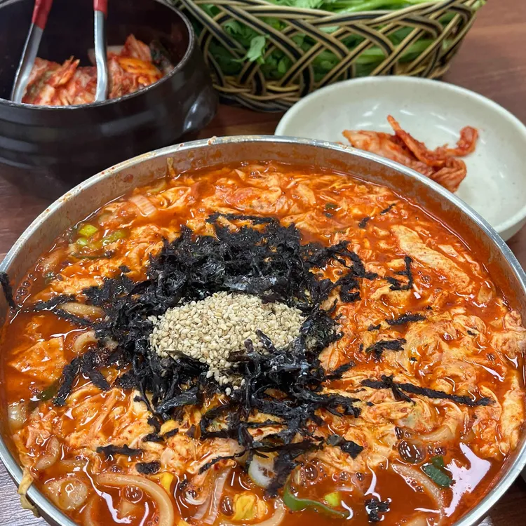 공주얼큰이칼국수쭈꾸미 대표 사진