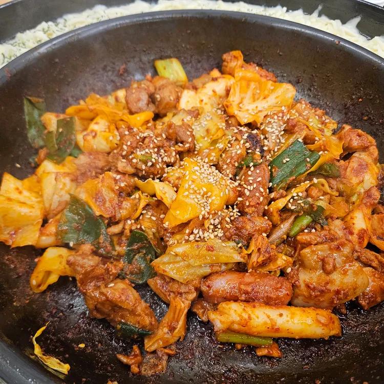 유가네닭갈비 대표 사진