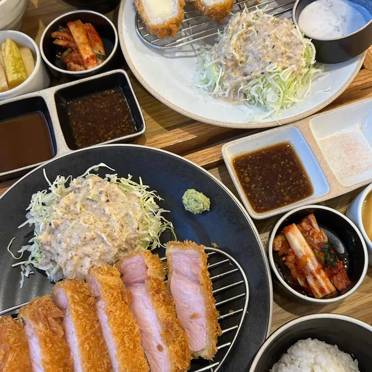 카츠 옳음 대표 사진