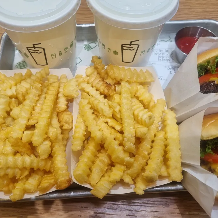 쉐이크쉑 대표 사진