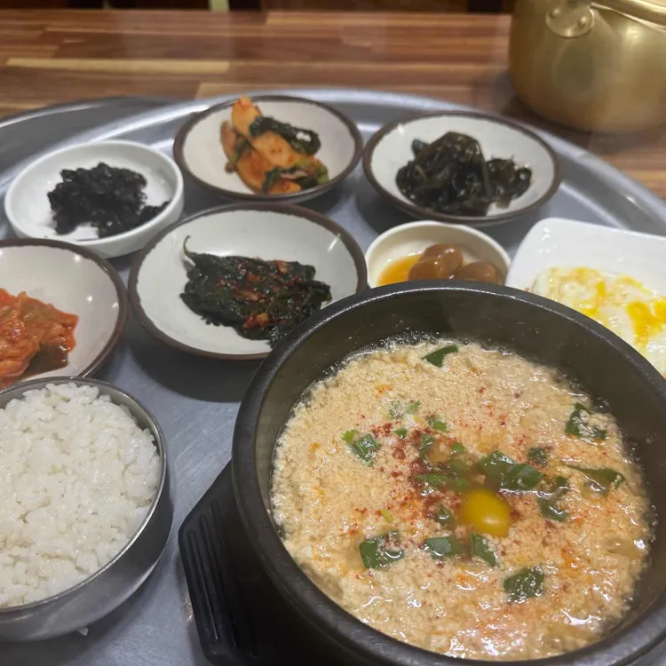 시골멧돌순두부 사진 1
