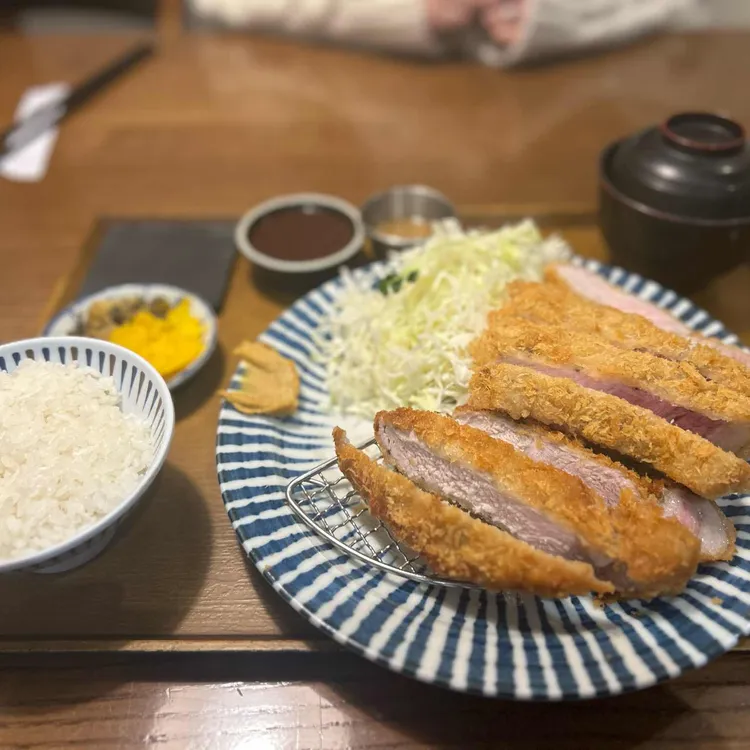 크레이지카츠 현대백화점 대표 사진