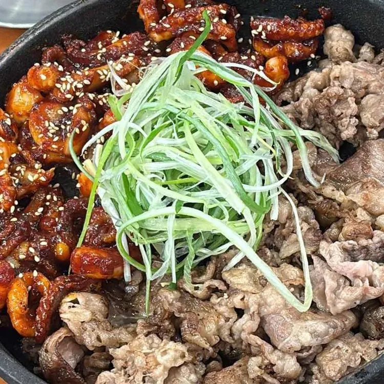 신복관 대표 사진