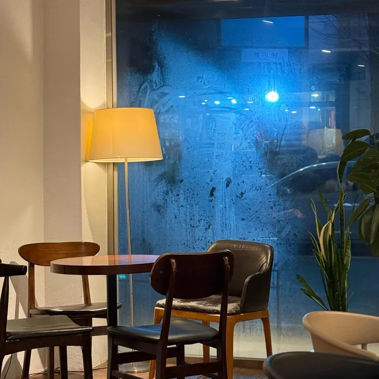 cafe HAN 대표 사진