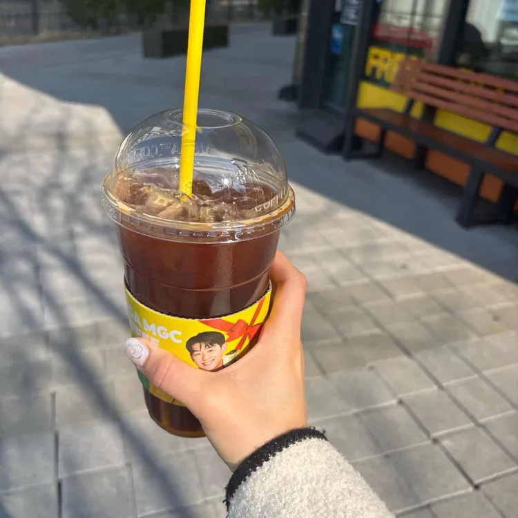 메가커피 대표 사진