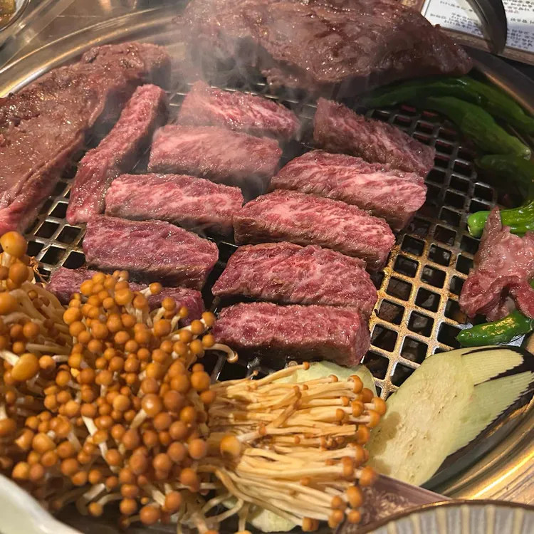 신사정육식당 - 논현역 한우, 소고기 맛집 | 다이닝코드, 빅데이터 맛집검색