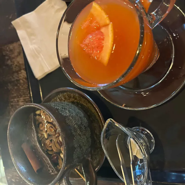 카페기와 대표 사진