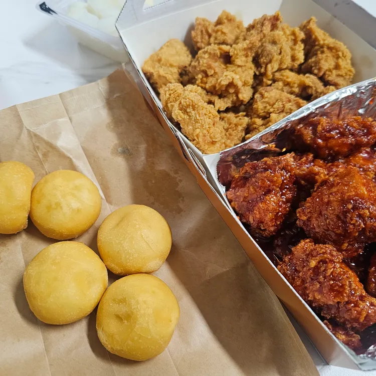 BBQ치킨 대표 사진