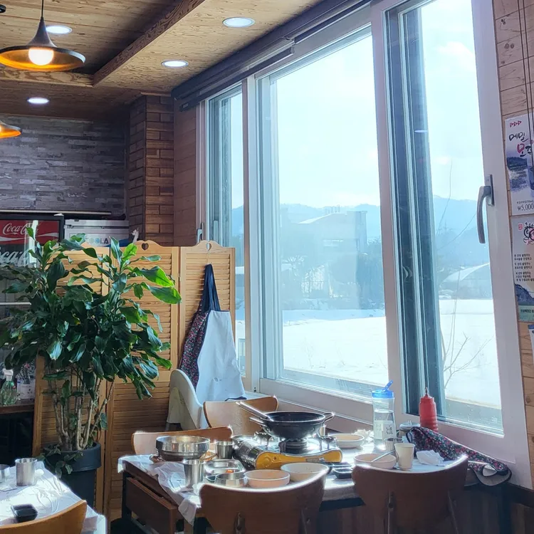 팔석정송어횟집 대표 사진