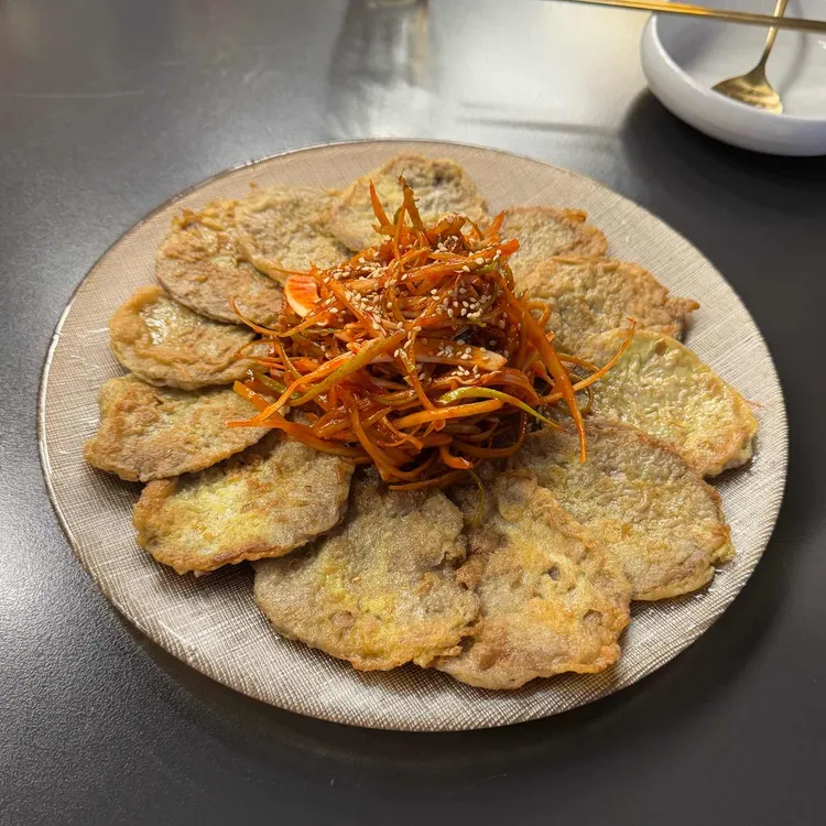 금손 대표 사진