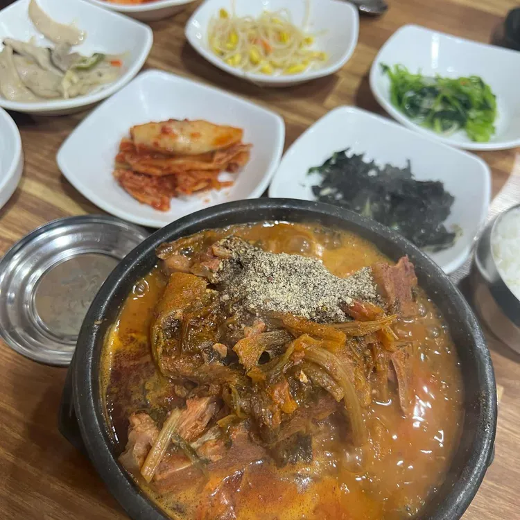 뼈다귀촌 대표 사진