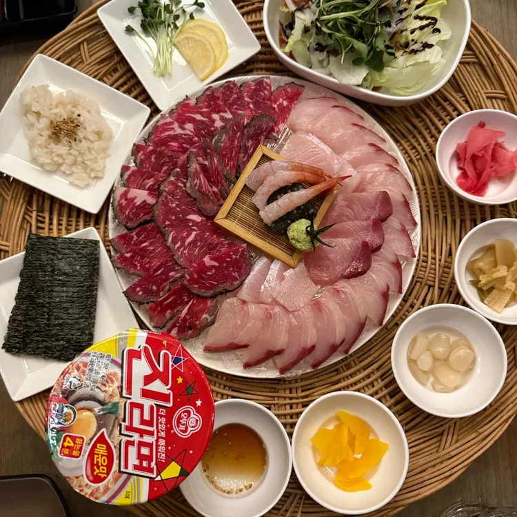 논논 대표 사진