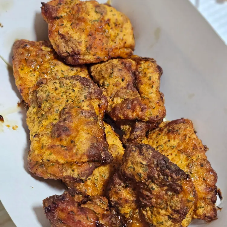 굽네치킨 광주운암점 - 운암동 치킨, 고추 맛집 | 다이닝코드, 빅데이터 맛집검색