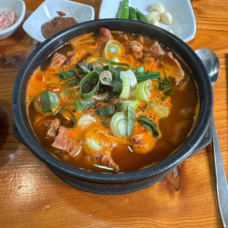 유성식당 사진 1