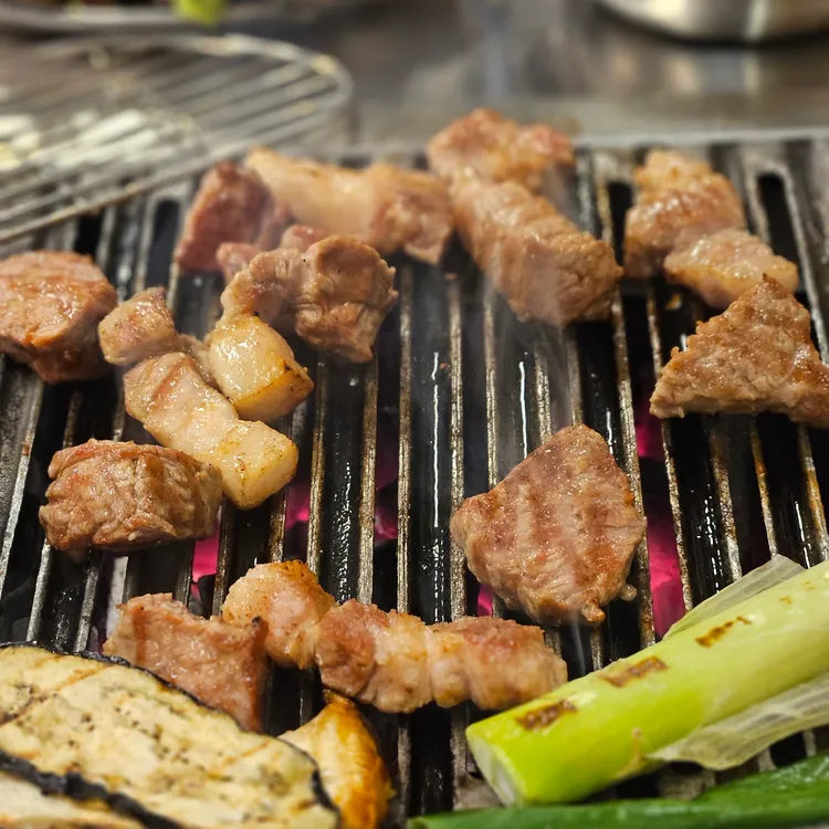 뭉텅 대표 사진
