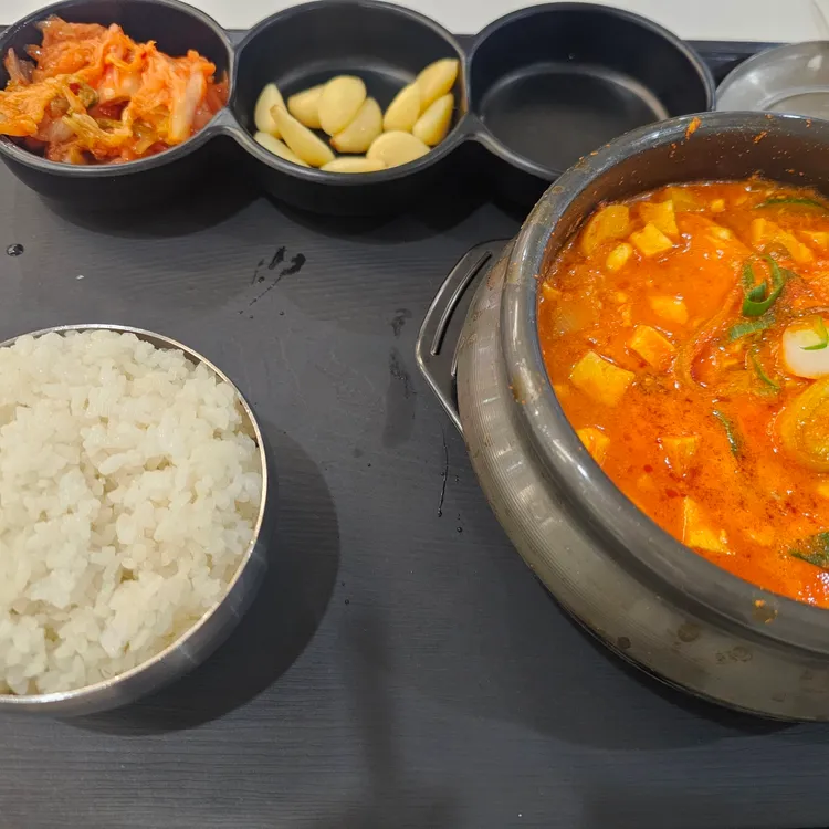 평택호휴게소 푸드코트 사진 2